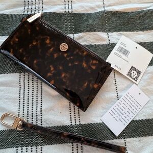 Anne Klein Elegant White and Black Tag